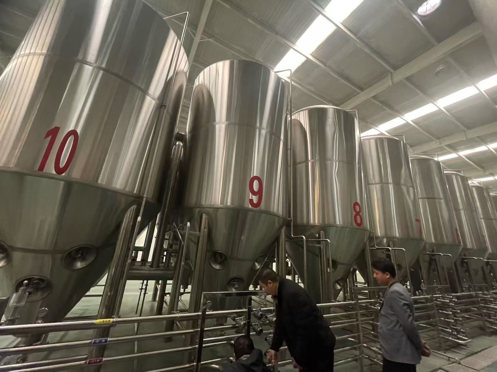 政和精酿啤酒设备厂—平面布置、设备设计、制造、调试、培训等一条龙服务